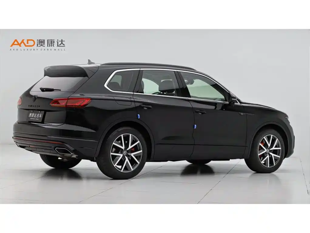 Volkswagen Touareg 2022 2021 3.0TSI R-Line Classic Sport Package