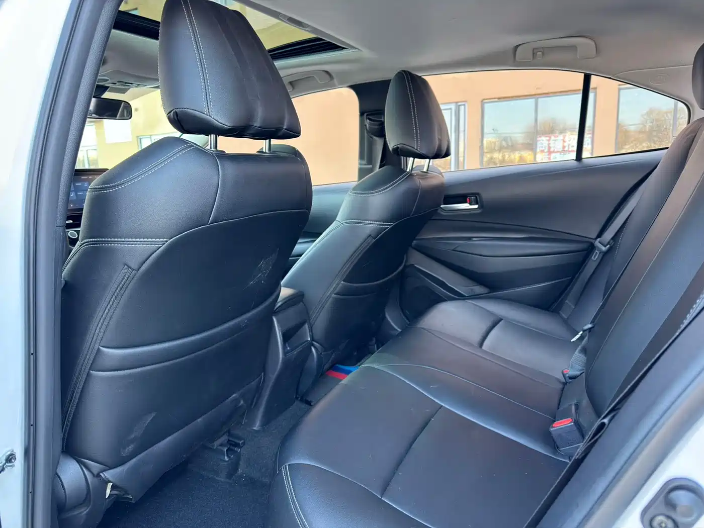 Toyota Corolla 2021 1.2T S-CVT Elite PLUS Edition фото 8