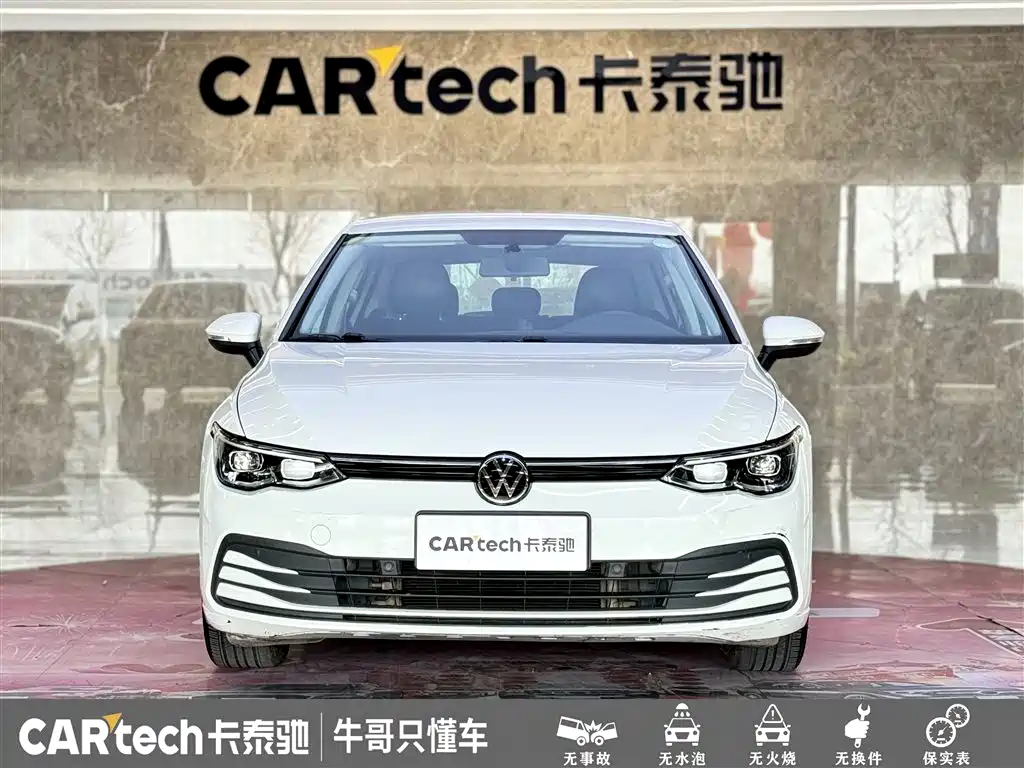 Volkswagen Golf 2023 Model 200TSI DSG фото 4