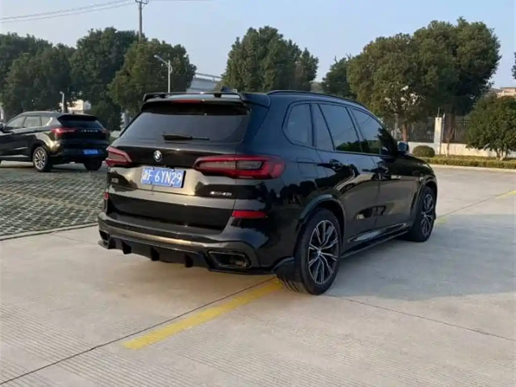 BMW X5 (Import) 2021 xDrive40i M Sport Package фото 9