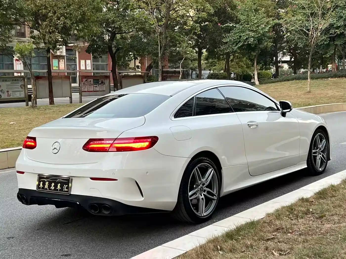 Mercedes-Benz E-Class (Import) 2020 E 260 Coupe фото 6