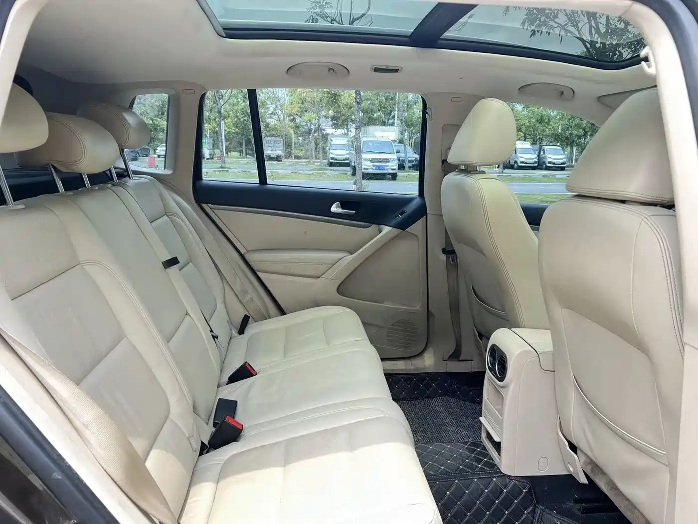 Volkswagen Tiguan 2013 2.0TSI Auto 4WD Luxury Edition фото 14