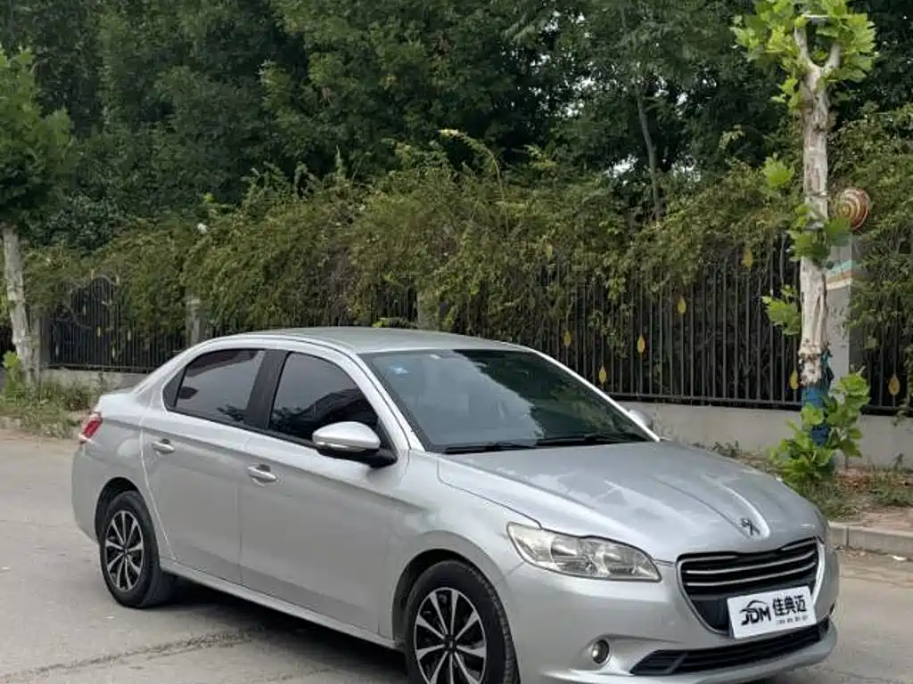 Peugeot 301 2014 2014 1.6L Automatic Comfort Edition