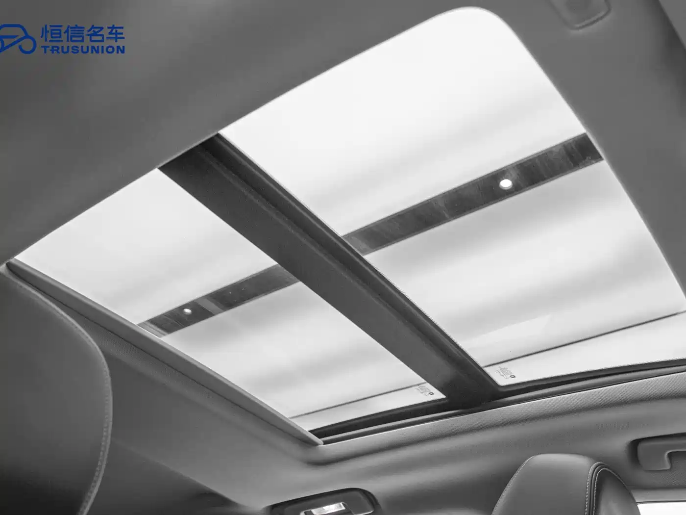 Cadillac XTS 2018 28T Elite фото 19