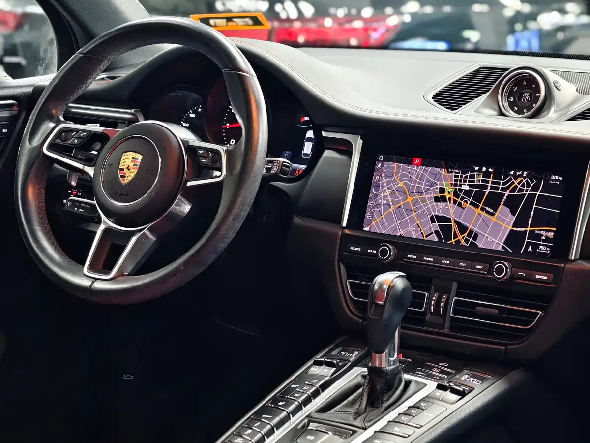 Porsche Macan 2020 Macan 2.0T фото 9