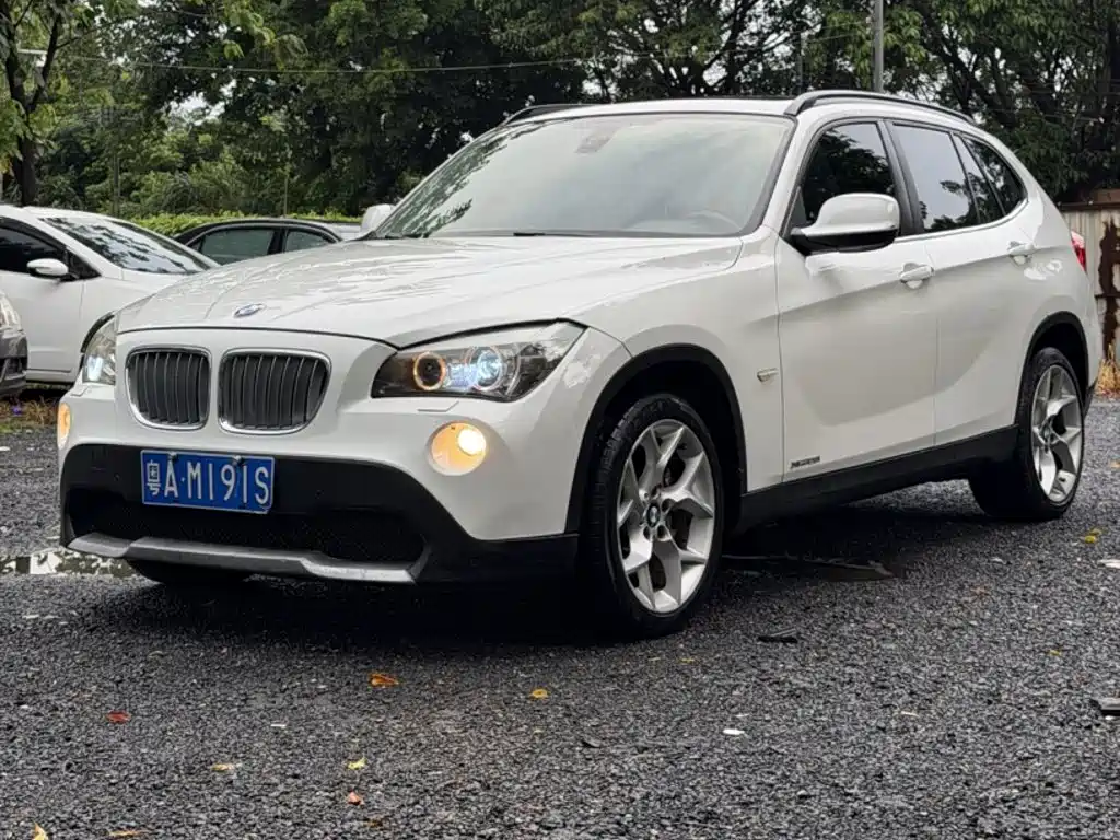 Photo 1 - BMW X1 (Import)