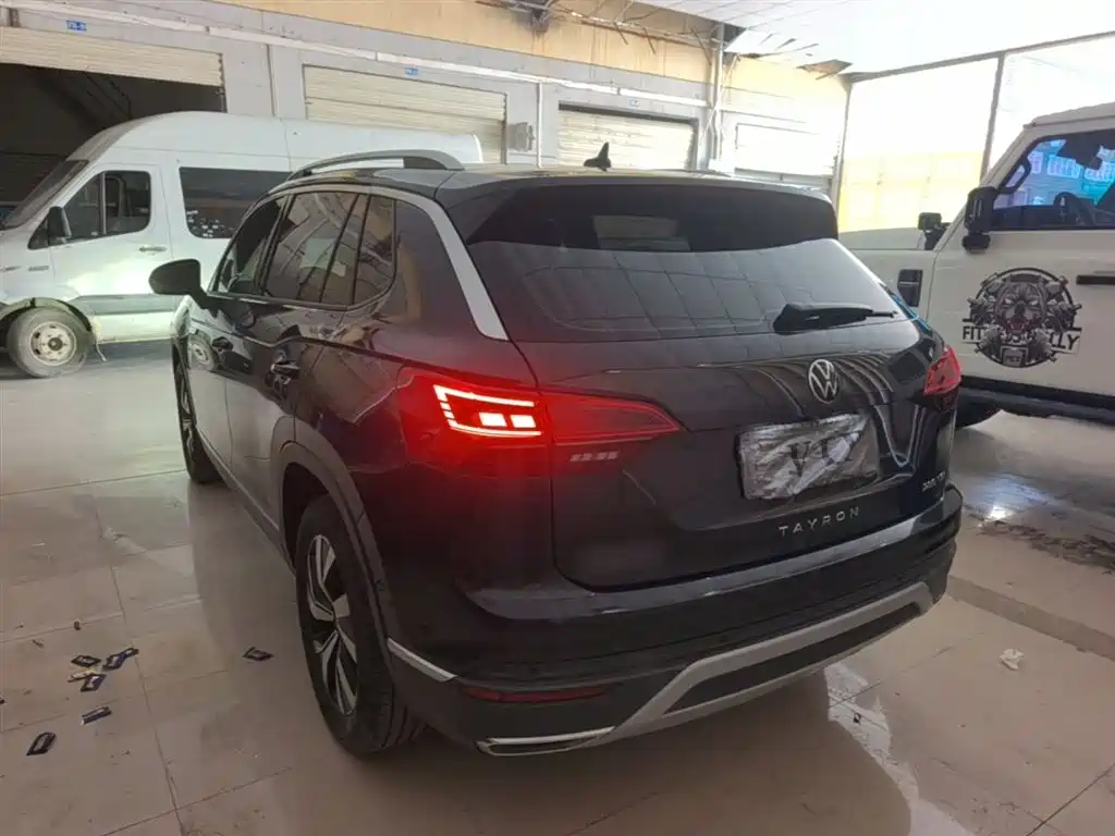 Volkswagen Tayron 2022 280TSI 2WD Luxury Smart Connect Edition фото 5