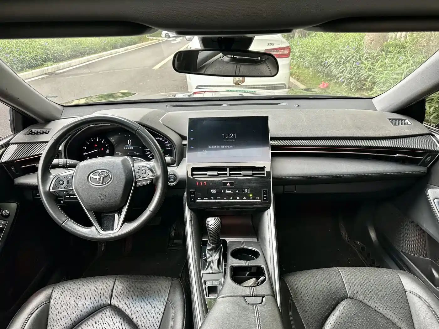 Toyota Avalon 2022 2.0L Luxury Edition фото 6