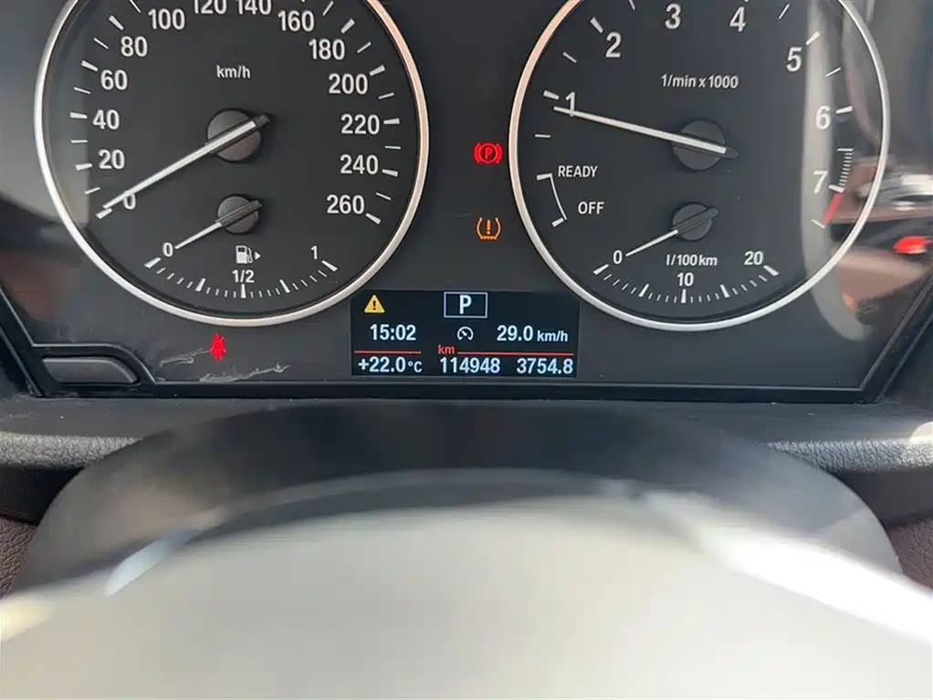 BMW X1 2016 sDrive20Li Luxury Model фото 3