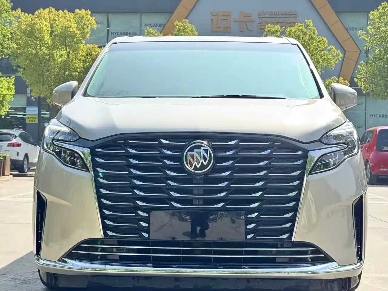 BUICK GL8