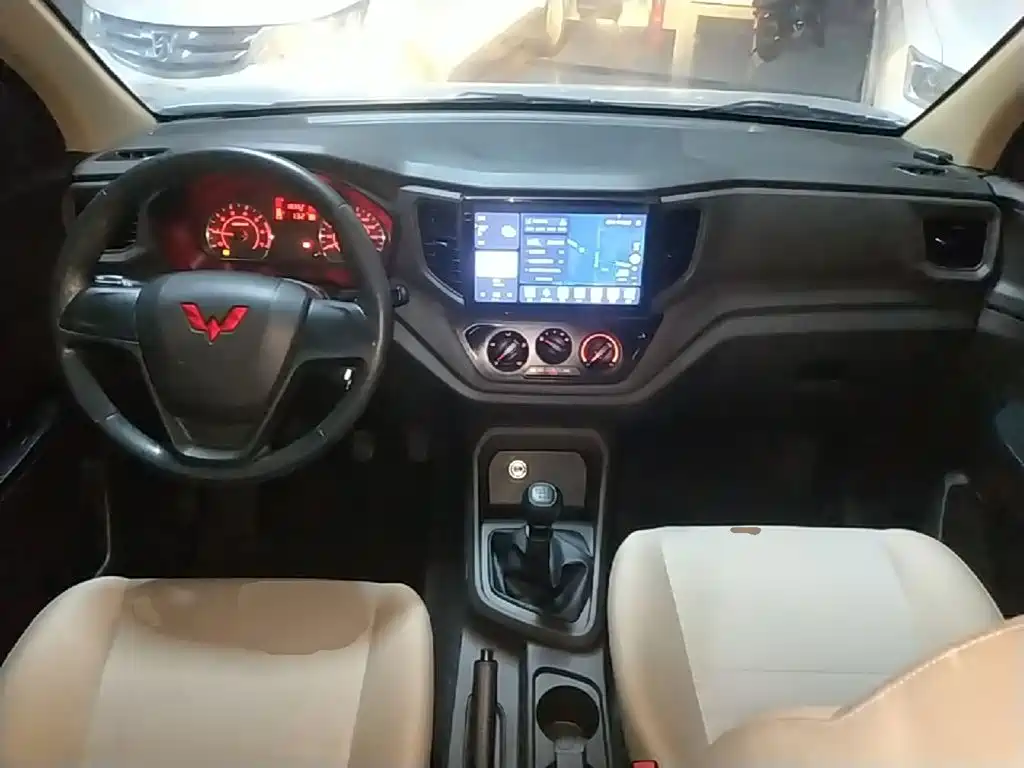 Wuling Motors Wuling Hongguang V 2026 2022 1.5L Power Take Edition Electric Power Steering LAR