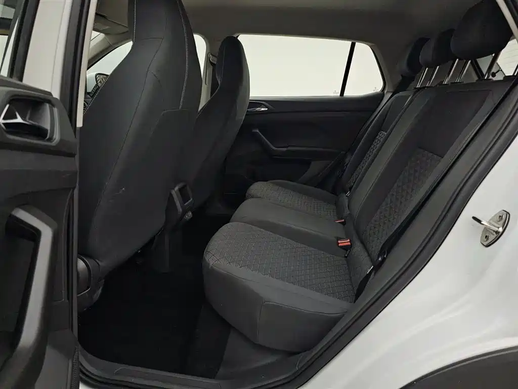 Volkswagen T-Cross 2023 Facelift 1.5L Automatic Trend Edition фото 11