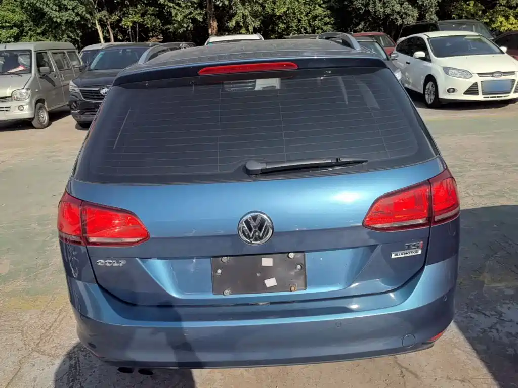 صورة 6 - Volkswagen Golf (Import)
