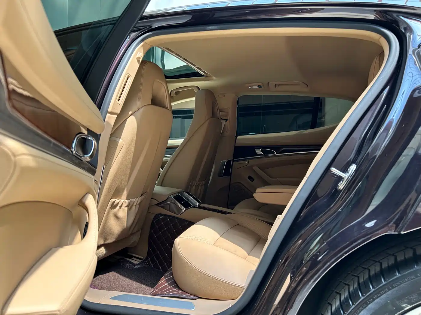 Porsche Panamera 2010 Panamera 3.6L фото 13
