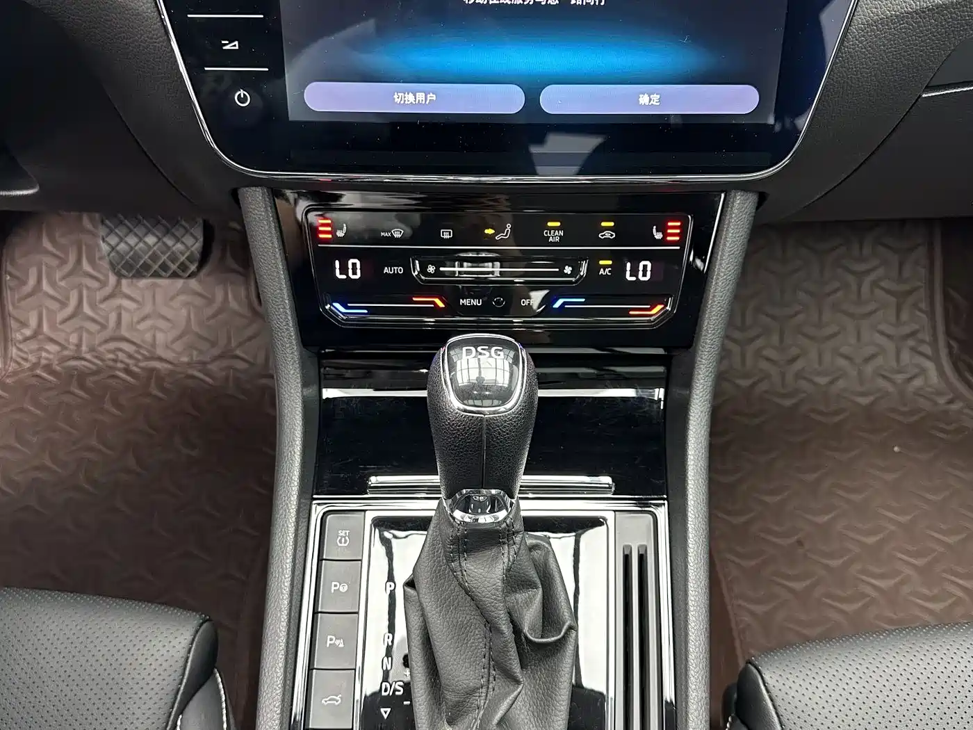 Škoda Superb 2022 TSI280 DSG Premium Edition фото 14