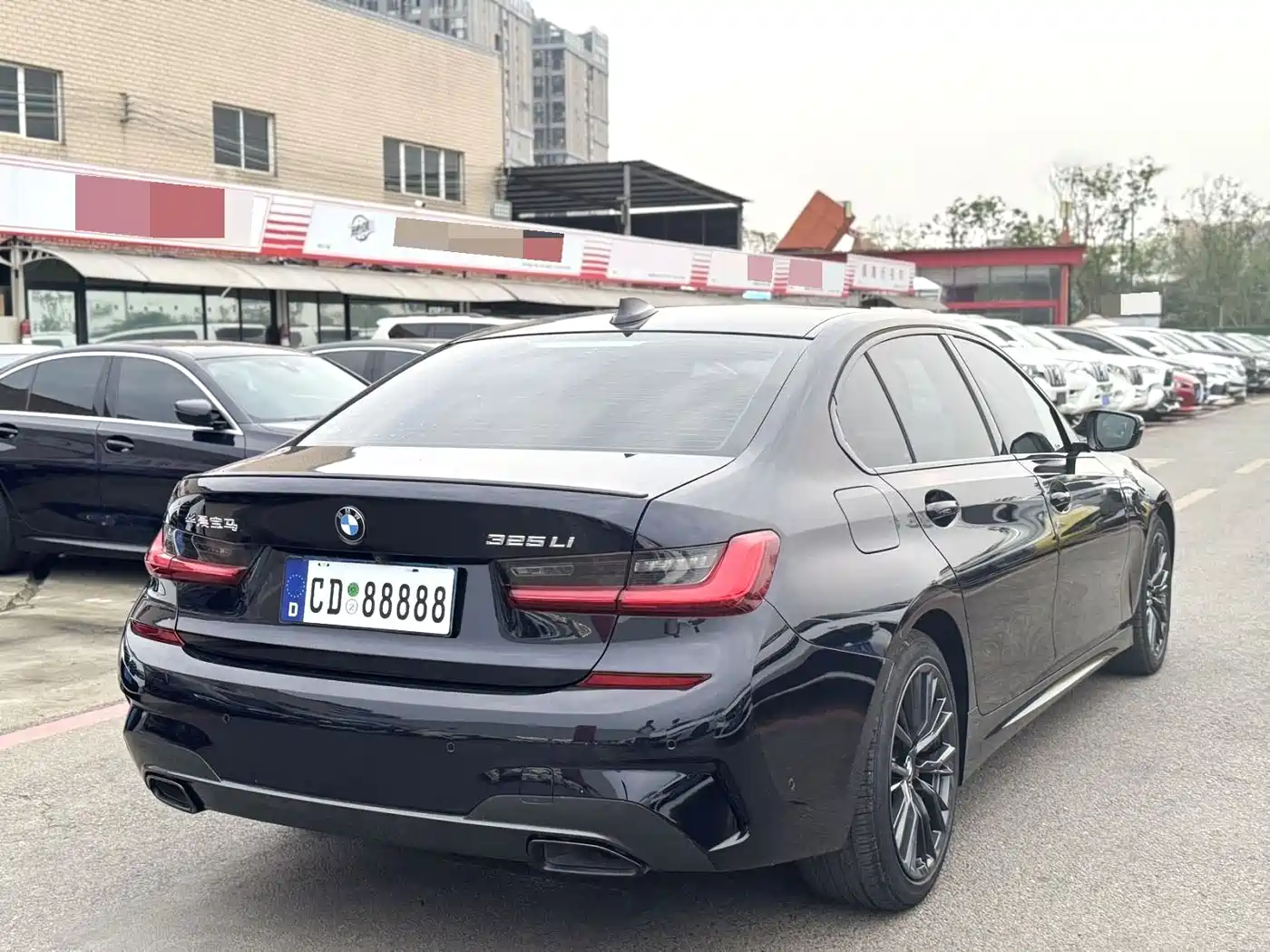 BMW 3 Series 2021 325Li M Sport Night Edition фото 7