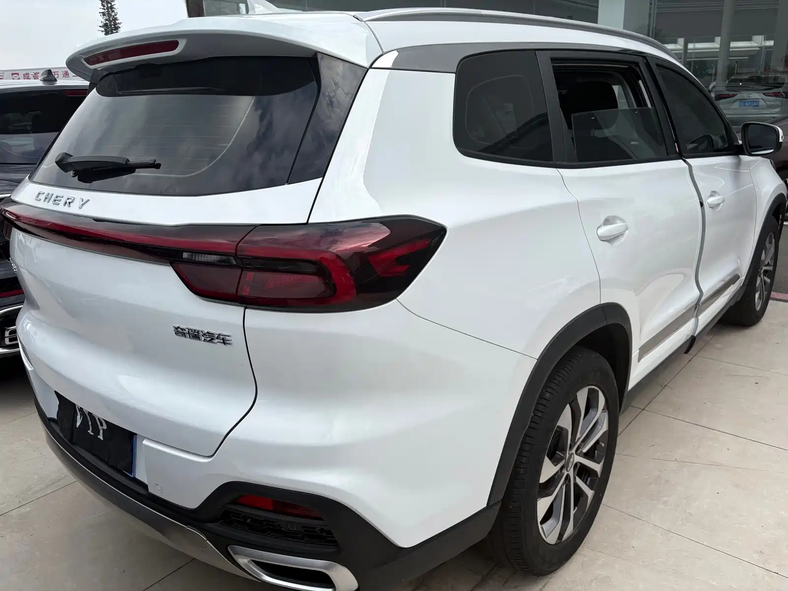 Фото 17 - Chery Tiggo 8