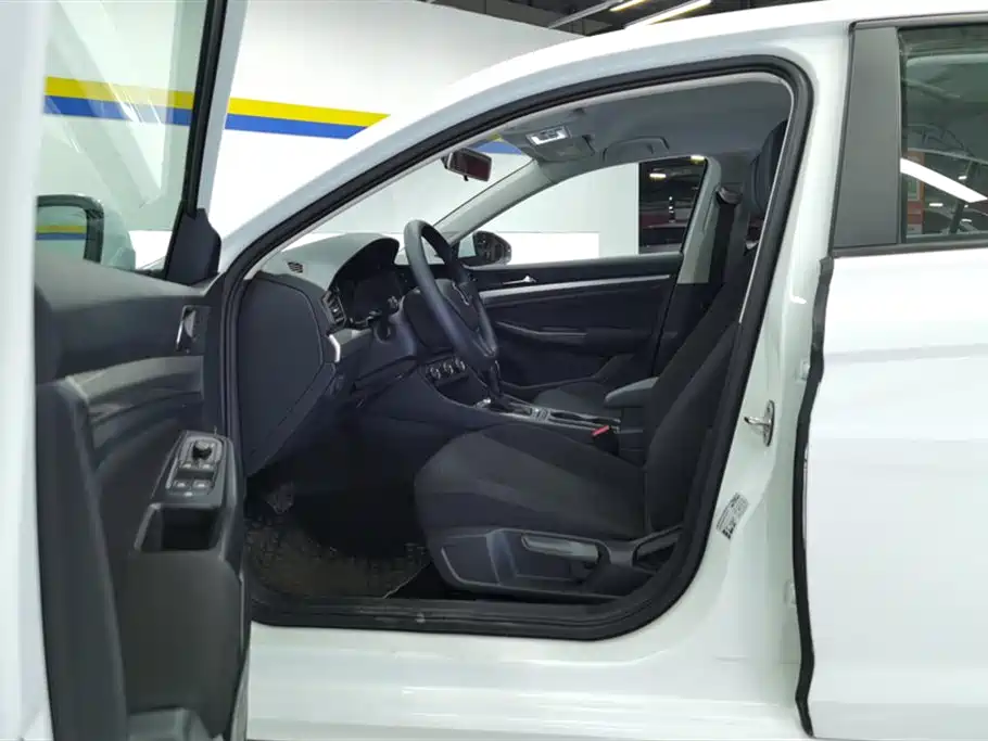 Volkswagen Bora 2021 1.5L Automatic Fashion Smart Edition фото 9