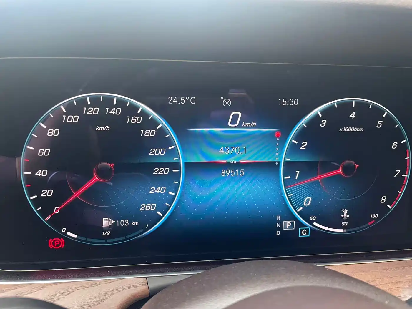 Mercedes-Benz E-Class 2022 E 300 L Luxury фото 7