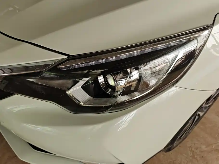 Venucia T90 2017 2017 2.0L CVT Smart Edition