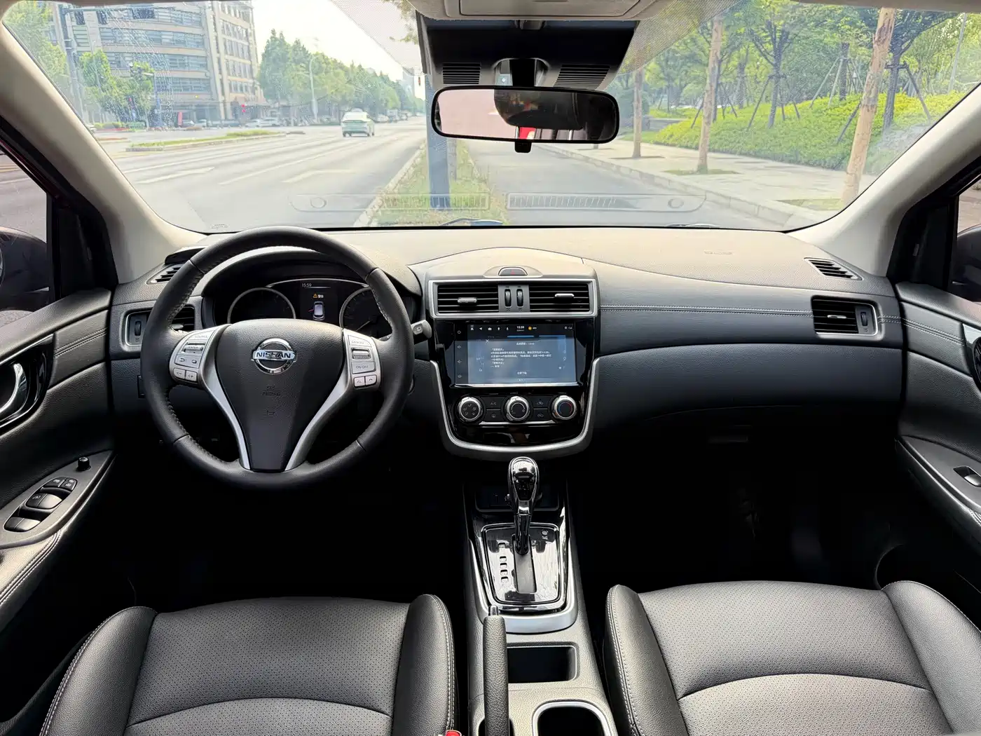 Nissan Tiida 2023 2023 1.6L CVT Smart Drive Edition