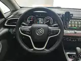 Photo 15 - Buick GL6