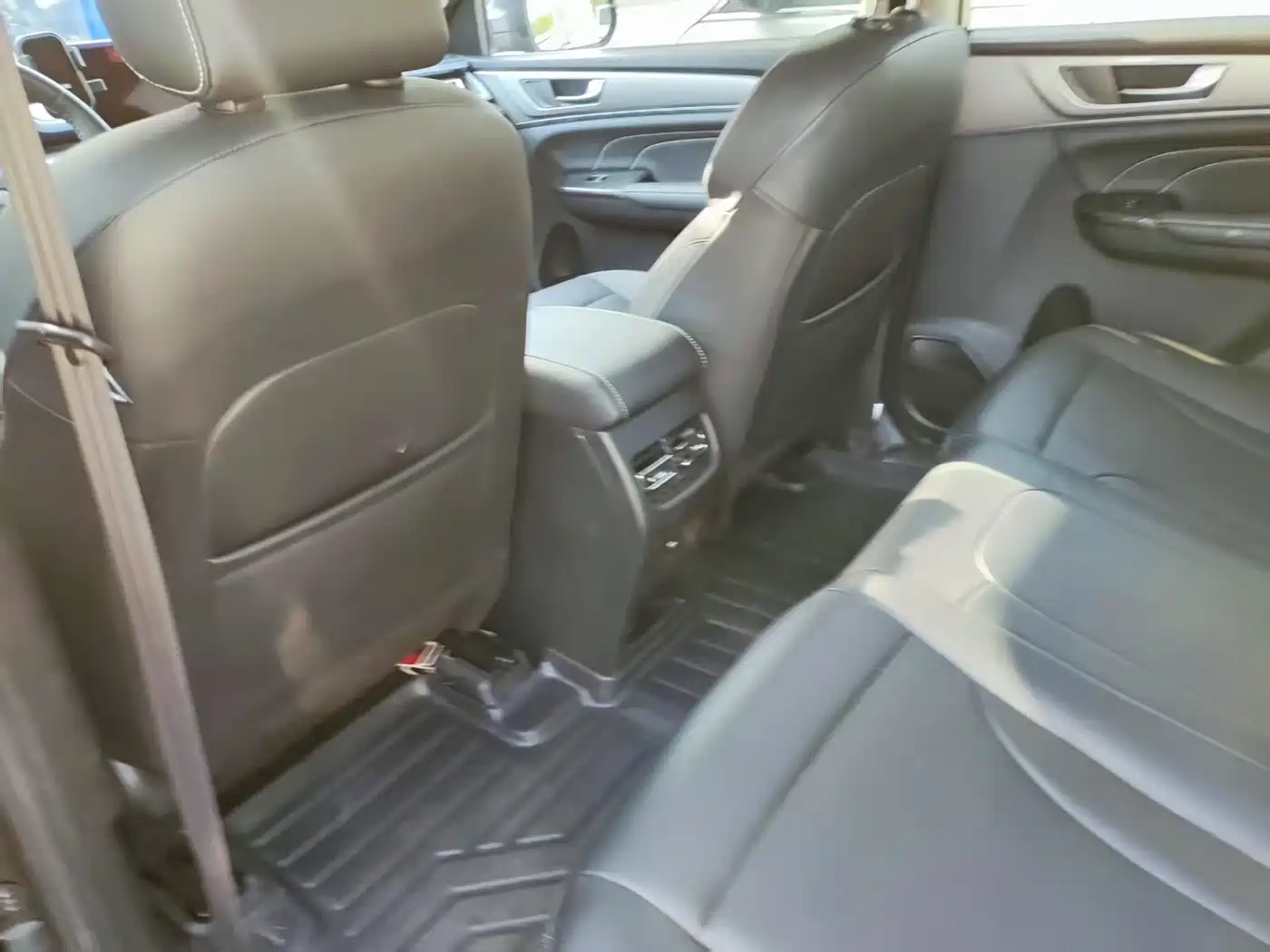 Haval M6 2023 PLUS 1.5T DCT Luxury Smart Connect фото 4