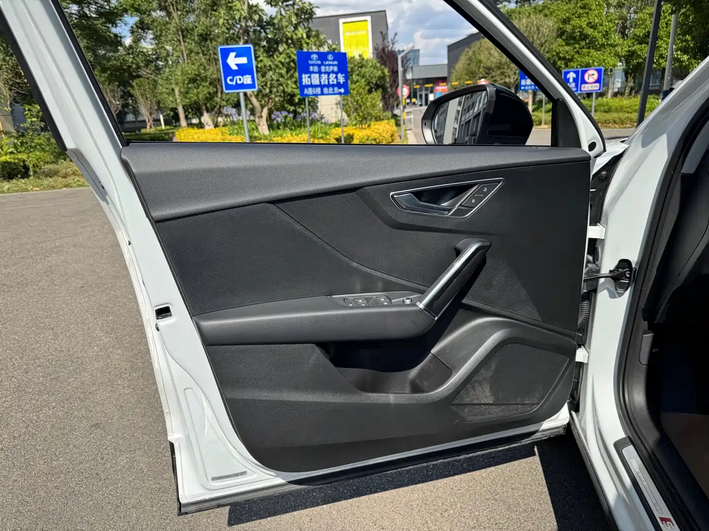 Audi Q2L 2021 Model 35 TFSI Fashion Dynamic фото 20