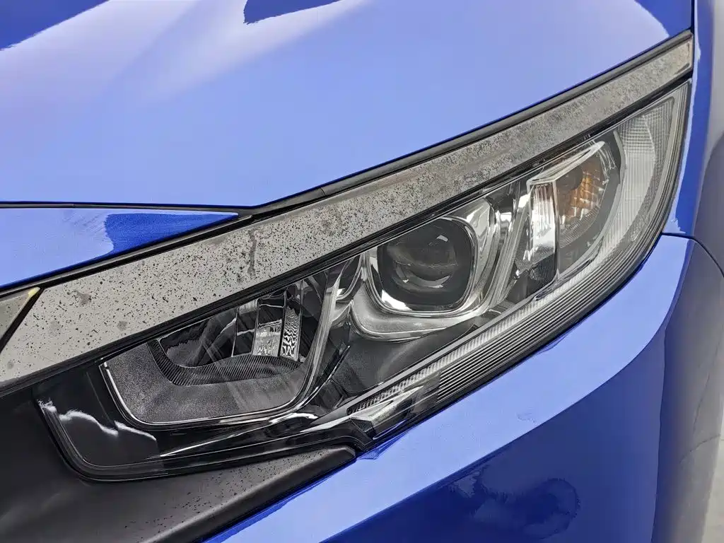 Фото 7 - Honda Civic