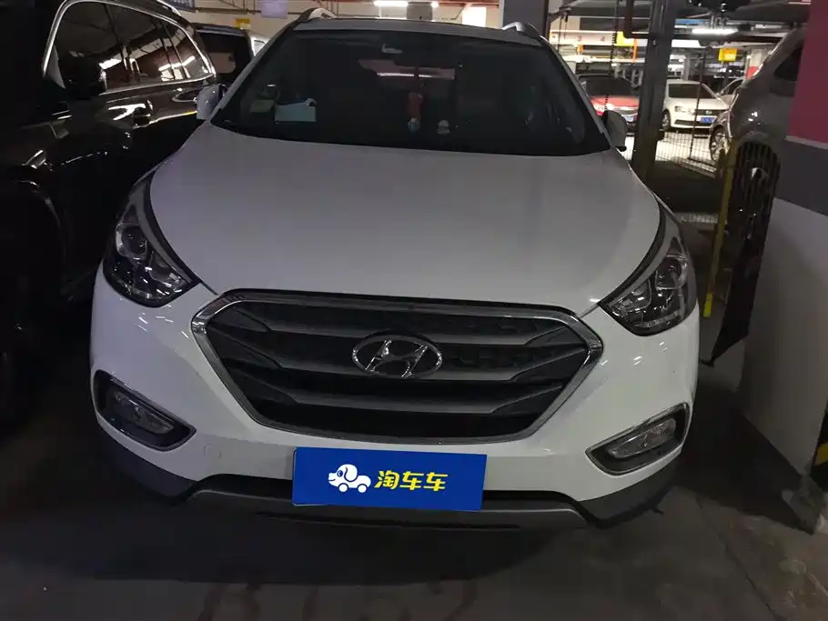 Hyundai Beijing Hyundai ix35 2015 2.0L Automatic 2WD Smart Type China IV фото 2