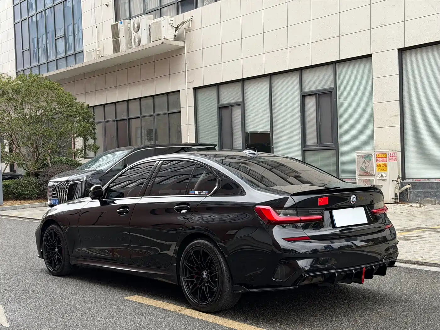 BMW 3 Series 2020 325Li M Sport Package фото 18