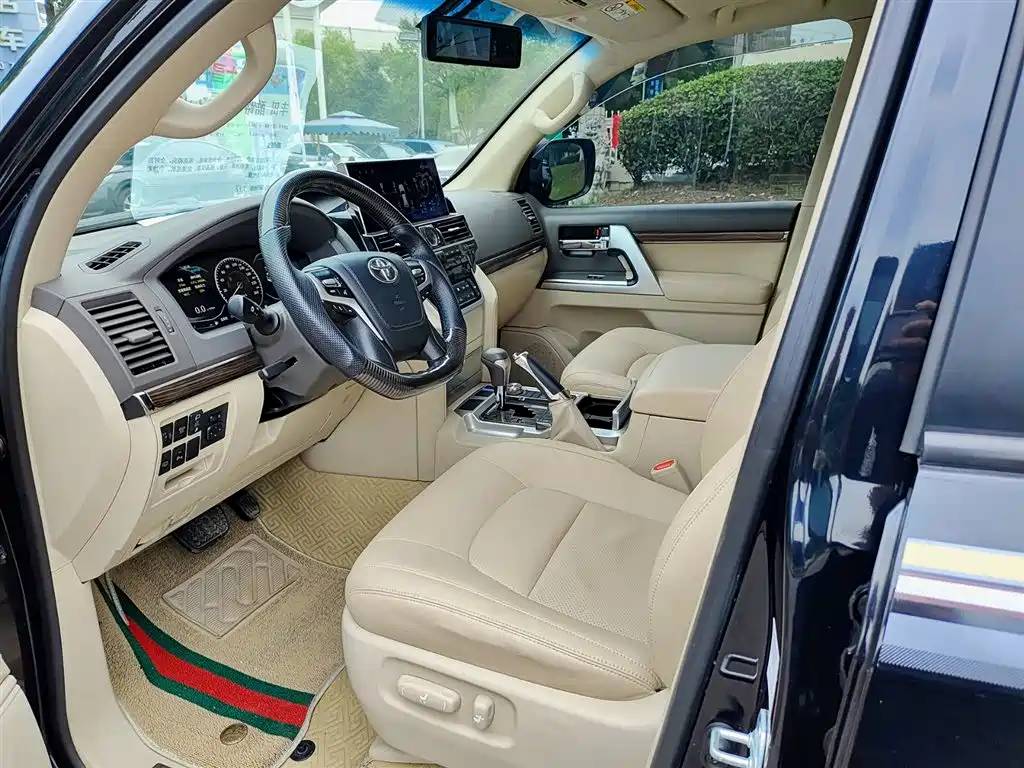 Toyota Land Cruiser (Import) фото 7