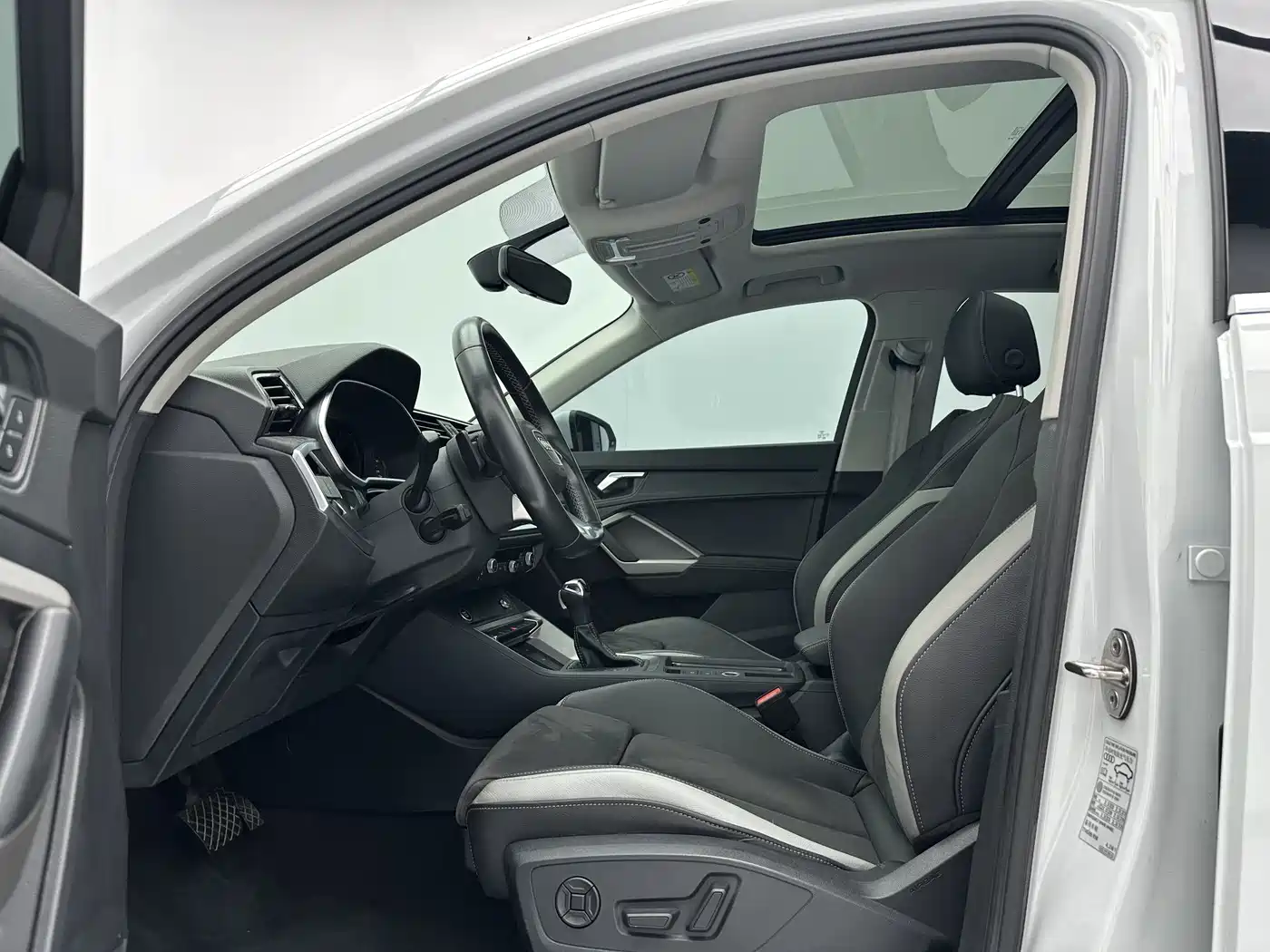  Audi Audi Q3 2022 35 TFSI Fashion Dynamic 5