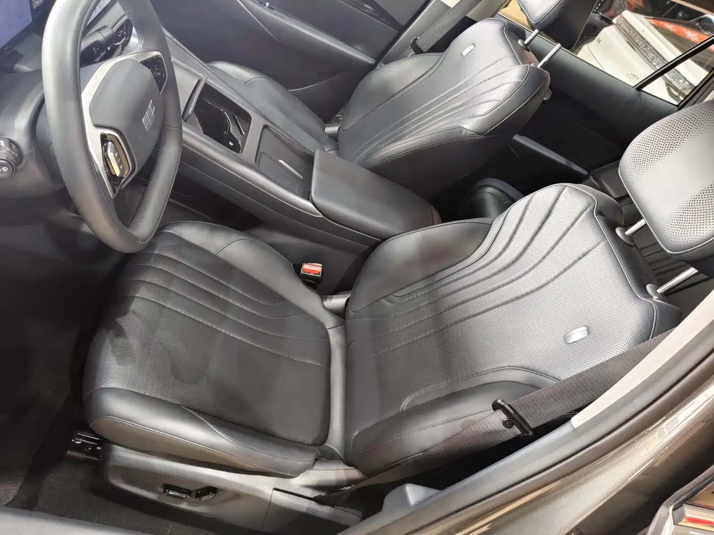 GEELY GALAXY GALAXY E5