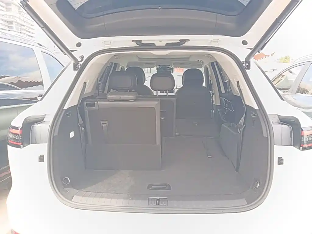 Chery Fengyun Fengyun T9 2025 2025 120 Long Range Honor 7-seater LFP