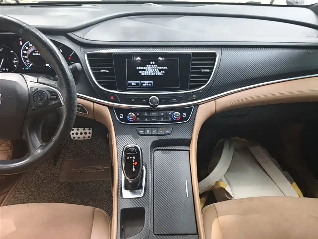 Buick LaCrosse 2016 20T Luxury фото 13