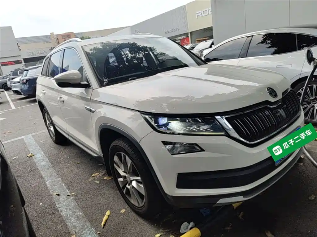 Škoda Kodiaq 2017 TSI330 7-seater 2WD Luxury Edition фото 7