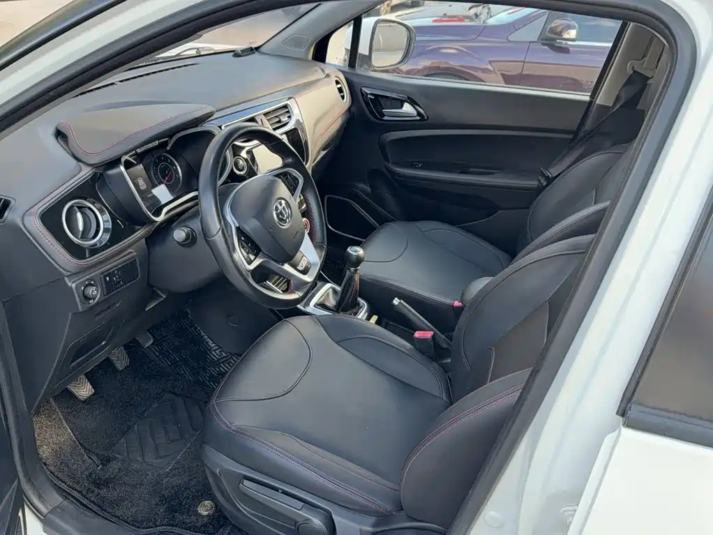 Zhonghua V3 2016 2015 1.5L Manual Smart Edition