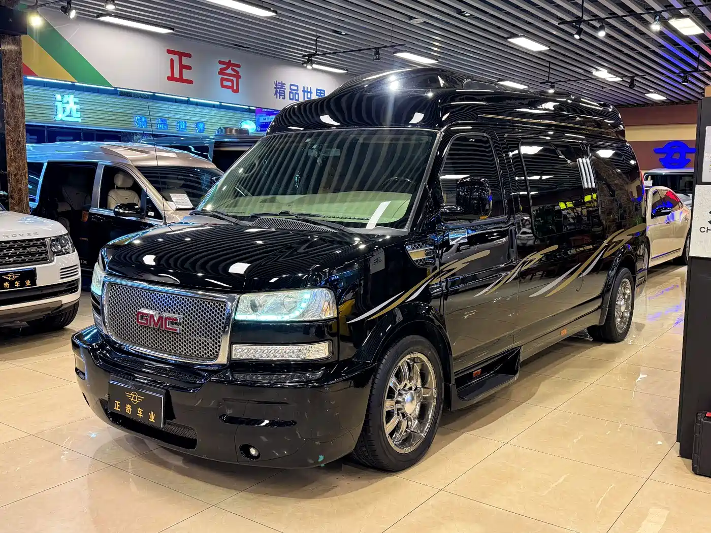 GMC Savana 2013 2011 Model 6.0L Business Star 7-seater