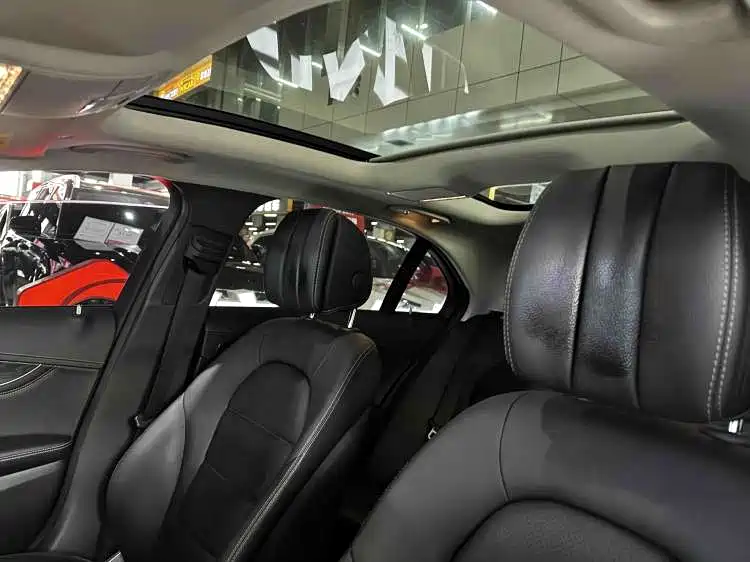 Mercedes-Benz C-Class 2019 Facelift C 260 L Sport фото 10