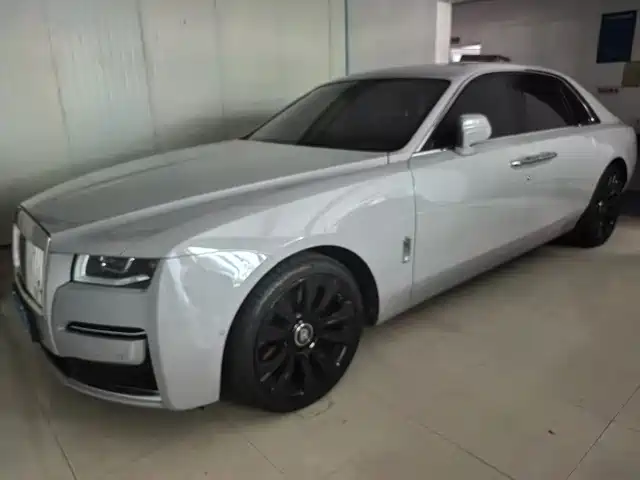 Rolls-Royce Ghost 2022