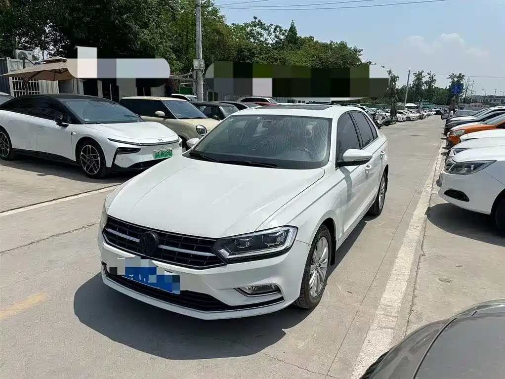 Volkswagen Bora 2016 Model 1.6L Automatic Comfort
