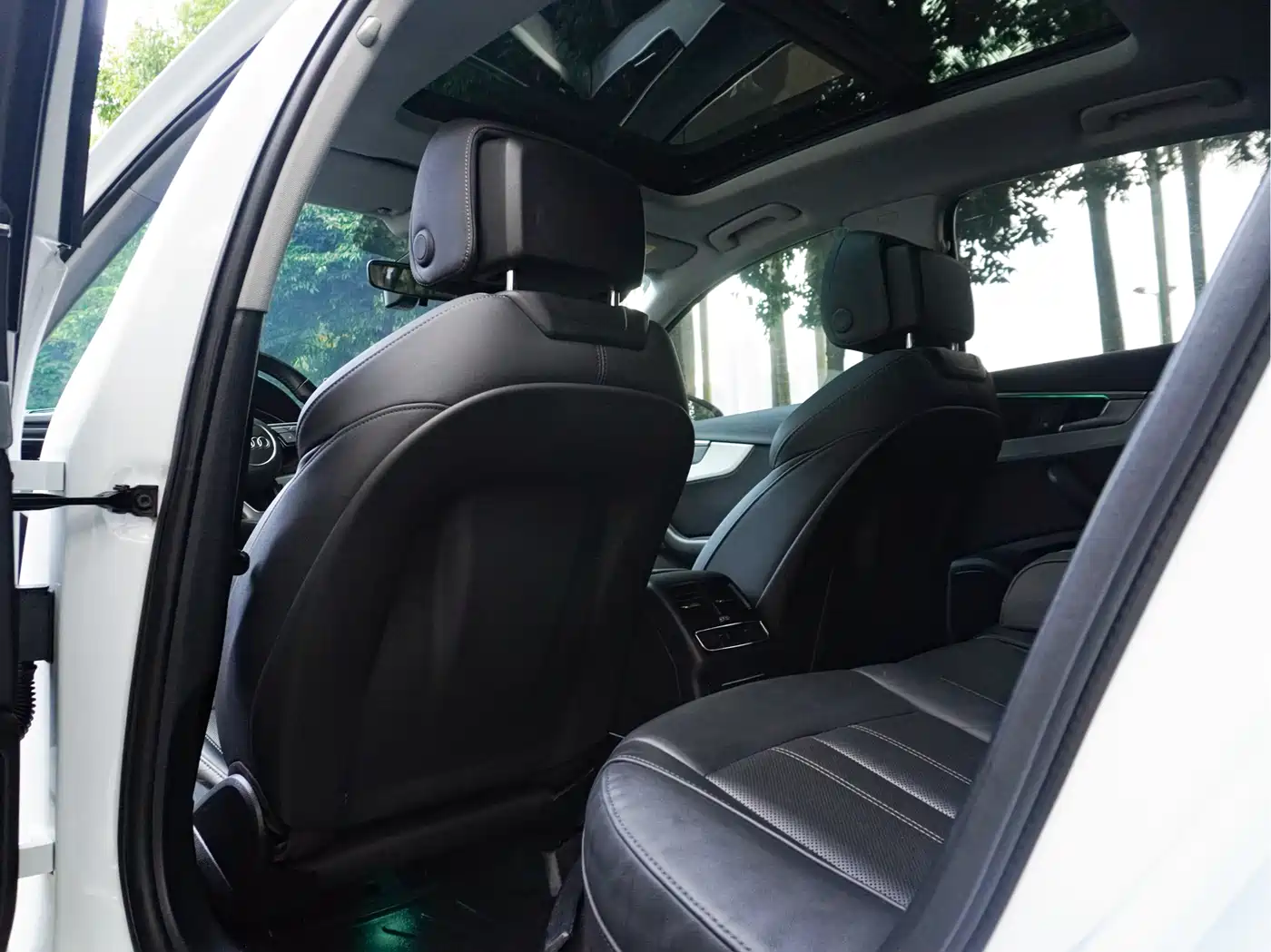Audi A4L 2020 40 TFSI Fashion Dynamic Edition фото 23