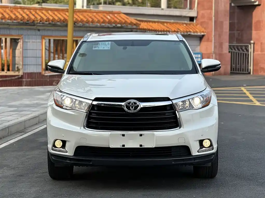 Toyota Highlander 2015 2.0T AWD Luxury Edition 7-seater фото 2