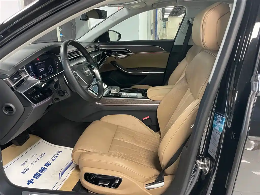 Audi A8 2019 Plus A8L 55 TFSI quattro Prestige фото 10