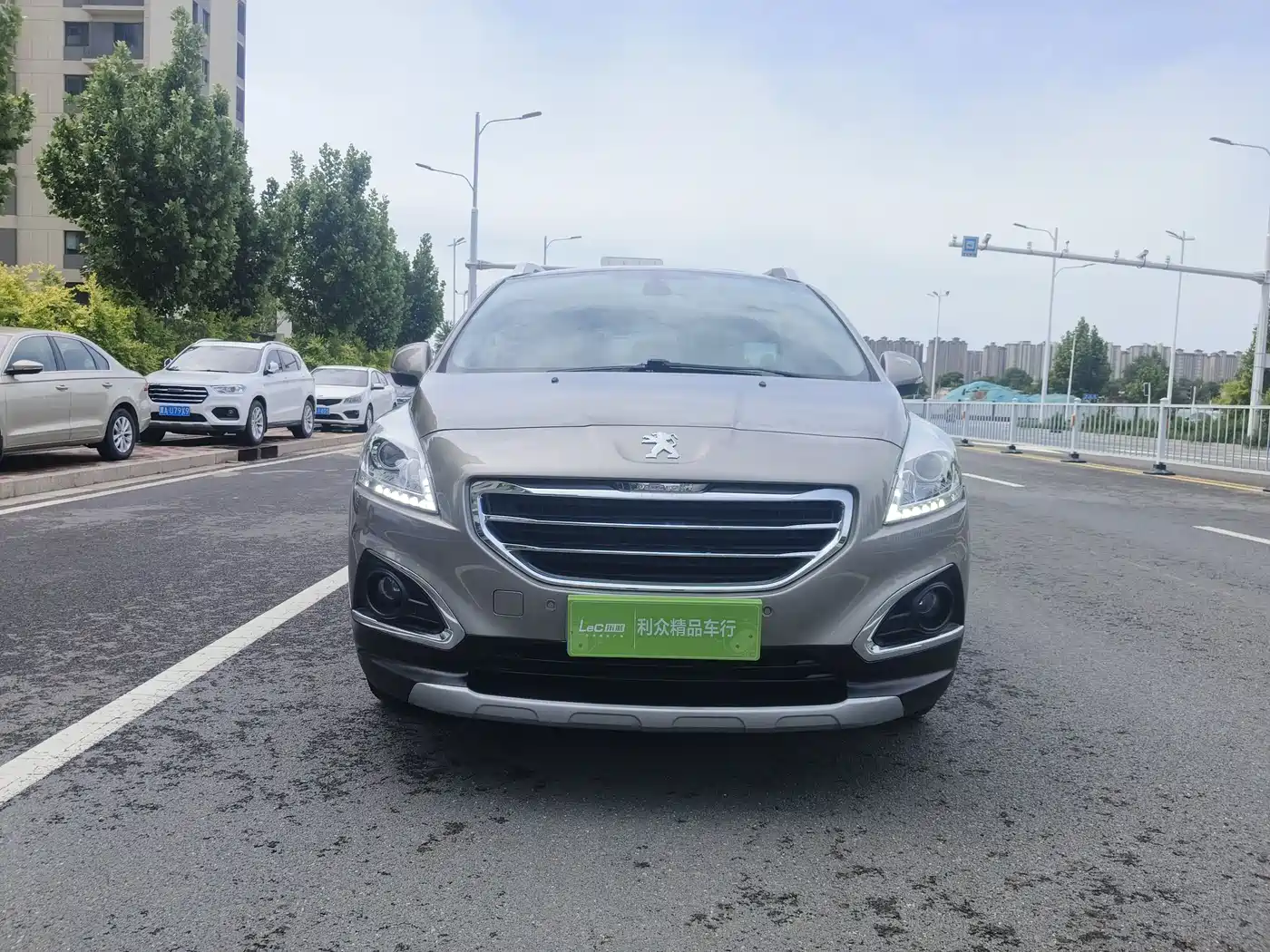 Peugeot 3008 2013 1.6THP Roland Garros Edition фото 2