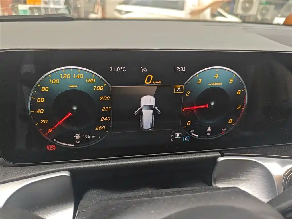 Mercedes-Benz GLB 2021 GLB 200 Dynamic фото 4