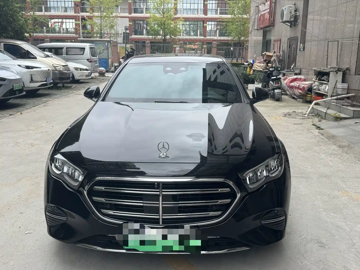 Mercedes-Benz E-Class New Energy 2025 2024 E 350 e L Plug-in Hybrid Sedan