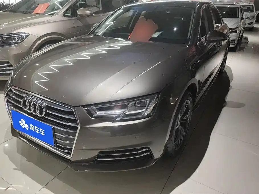 Audi A4L 2018 30th Anniversary 40 TFSI Progressive