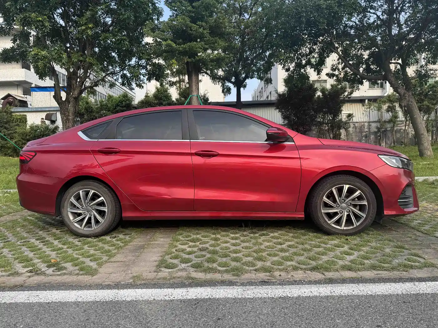 Photo 16 - Geely Binrui